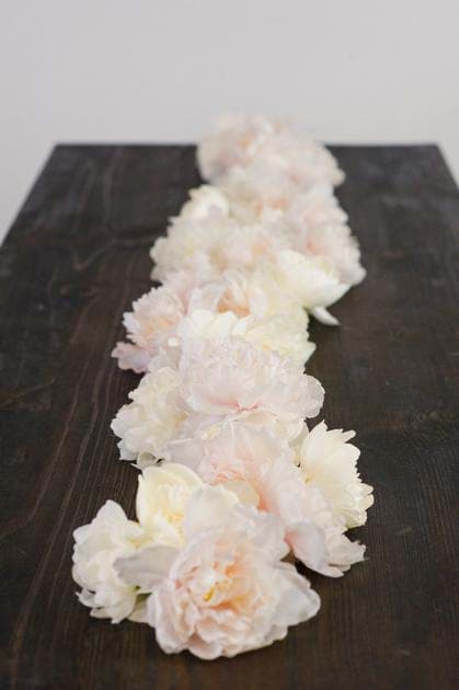 Picture of Peony Garland
